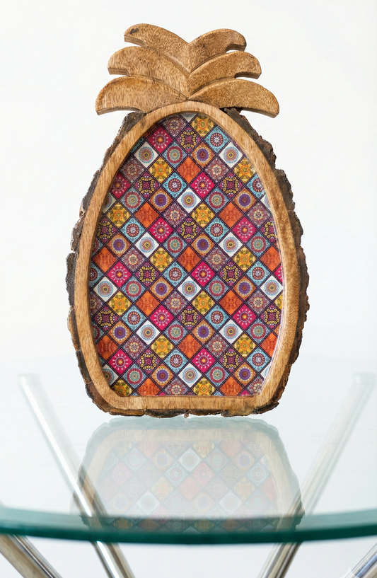 Tropical Charm: Hand-Carved Wooden Pineapple Tray